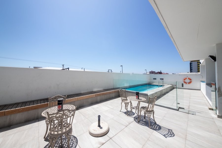 1 Bedroom Property for Sale in Woodstock Western Cape